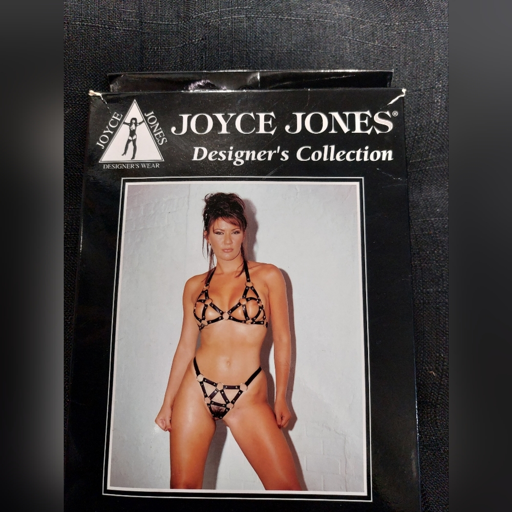Joyce Jones designer's collection onesoze black & silver